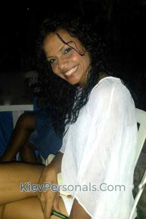 151848 - Luz Mary Age: 46 - Colombia