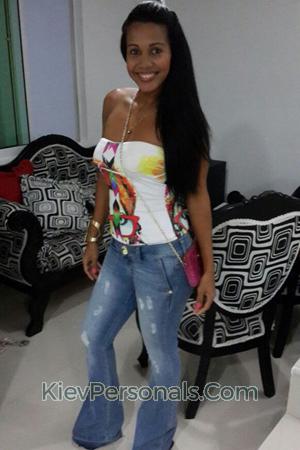 153757 - Daya Age: 44 - Colombia