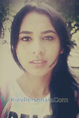 162947 - Adriana Age: 30 - Colombia