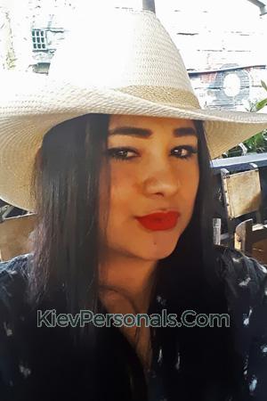 172820 - Sandra Age: 35 - Colombia