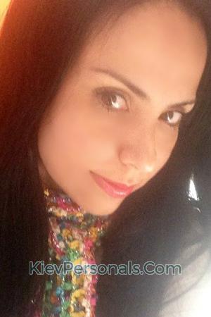 184439 - Sandra Age: 47 - Colombia