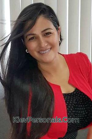 185314 - Yuri Age: 39 - Costa Rica