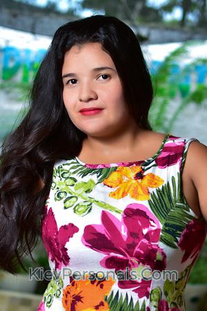 185315 - Liseth Age: 35 - Colombia