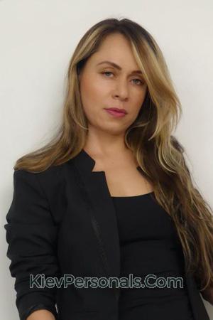 188409 - Lina Maria Age: 48 - Colombia