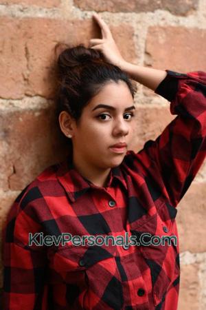 192912 - Andrea Age: 24 - Colombia