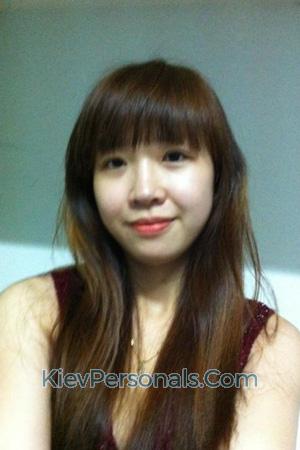 194702 - Thi Diem Thu Age: 34 - Vietnam