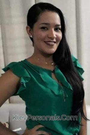 195608 - Gissel Age: 36 - Colombia