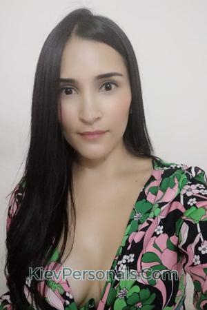 195776 - Dency Paola Age: 38 - Colombia