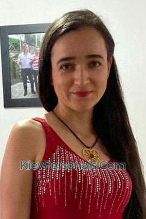 198917 - Luz Angela Age: 40 - Colombia