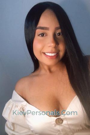 200411 - Melissa Age: 25 - Colombia