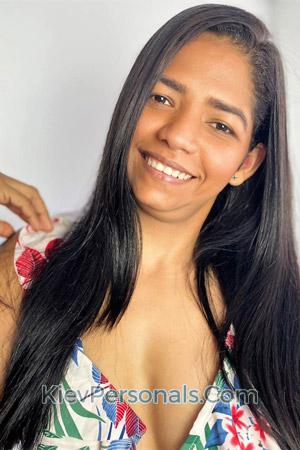 200664 - Blehivis Age: 35 - Colombia