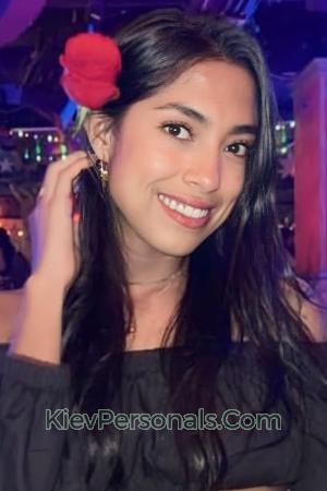 201598 - Valentina Age: 28 - Colombia