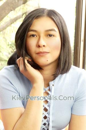 203121 - Leonela Age: 30 - Colombia