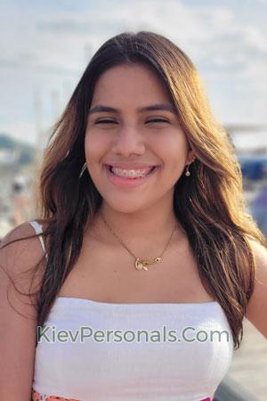 204349 - Denis Age: 24 - Colombia