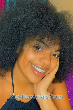 204929 - Vanessa Age: 25 - Costa Rica