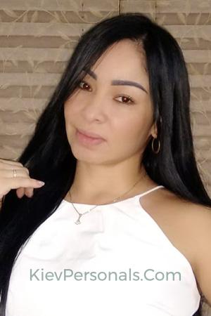 207597 - Lina Marcela Age: 45 - Colombia