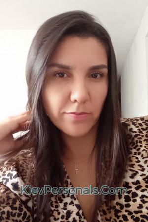 207680 - Liceth Age: 41 - Colombia