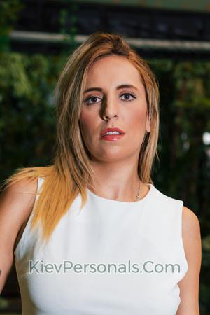 207748 - Andrea Age: 34 - Colombia