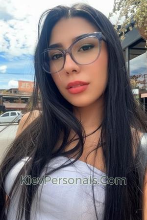 208712 - Luisa Age: 25 - Colombia
