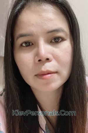 209048 - Chareerat Age: 47 - Thailand