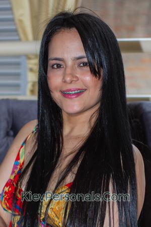 210288 - Erika Age: 35 - Colombia