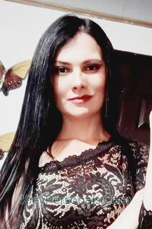 210410 - Kevelyn Age: 39 - Costa Rica