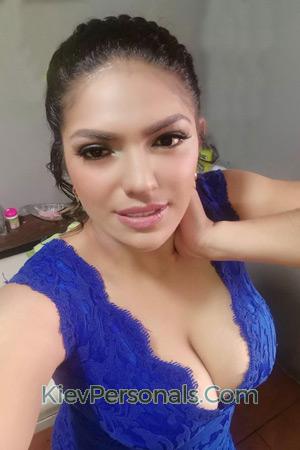 211847 - Angelica Age: 33 - Costa Rica