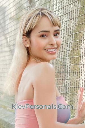 213601 - Sara Age: 27 - Colombia