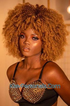 214573 - Solanyi Age: 22 - Colombia