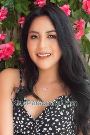 214890 - Angela Age: 28 - Peru