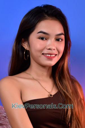 215471 - Glydel Age: 22 - Philippines