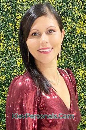 219473 - Laura Age: 44 - Costa Rica