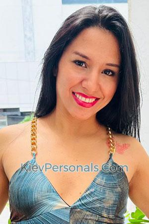 220325 - Karen Age: 36 - Colombia