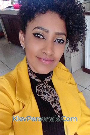 220415 - Marian Age: 43 - Costa Rica