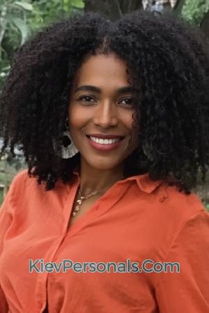 221706 - Antonia Age: 44 - Colombia