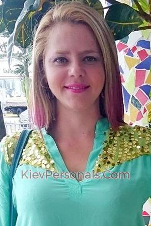 223428 - Ana Age: 44 - Costa Rica