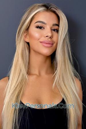 223932 - Lina Age: 23 - Ukraine