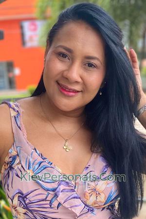 225125 - Liceth Age: 41 - Colombia