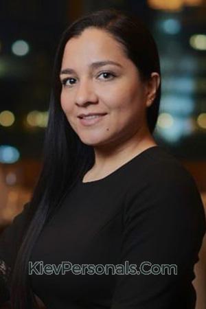 225204 - Yamile Age: 36 - Colombia