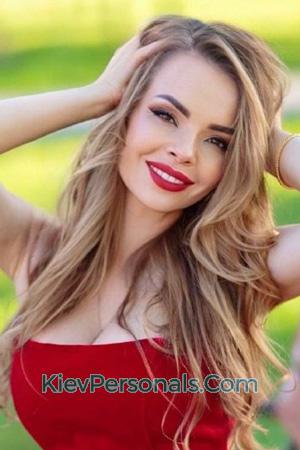 225553 - Larisa Age: 38 - Ukraine