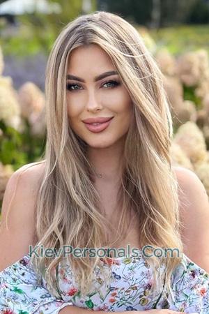 225558 - Snizhana Age: 34 - Ukraine