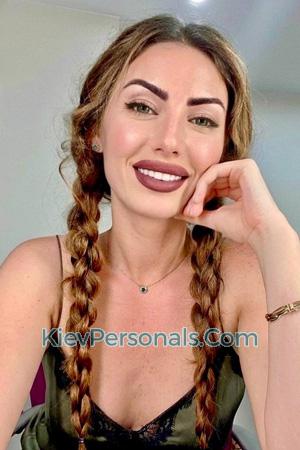 227669 - Julia Age: 34 - Ukraine